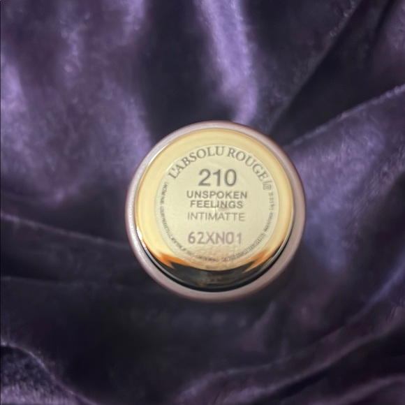**SOLD**Lancôme L’Absolu Rouge matte lipstick-Unspoken Feelings - Picture 2 of 5